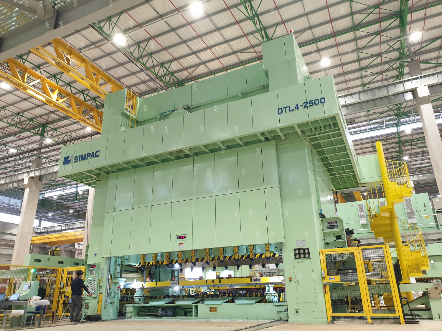 DL2 Mechanical Press - Side View